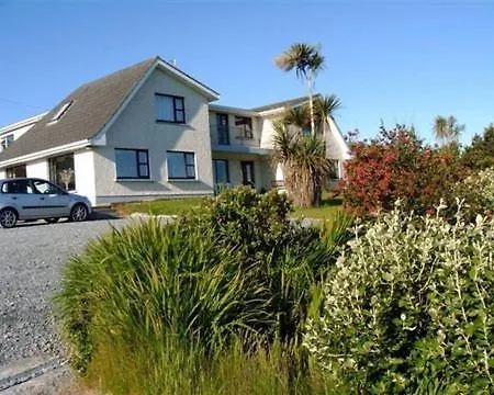 Decourcey's Hazelbrook Bed & Breakfast