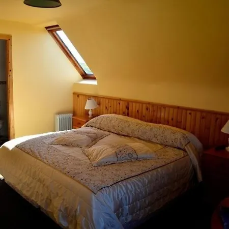 Bed & Breakfast Decourcey's Hazelbrook 3*